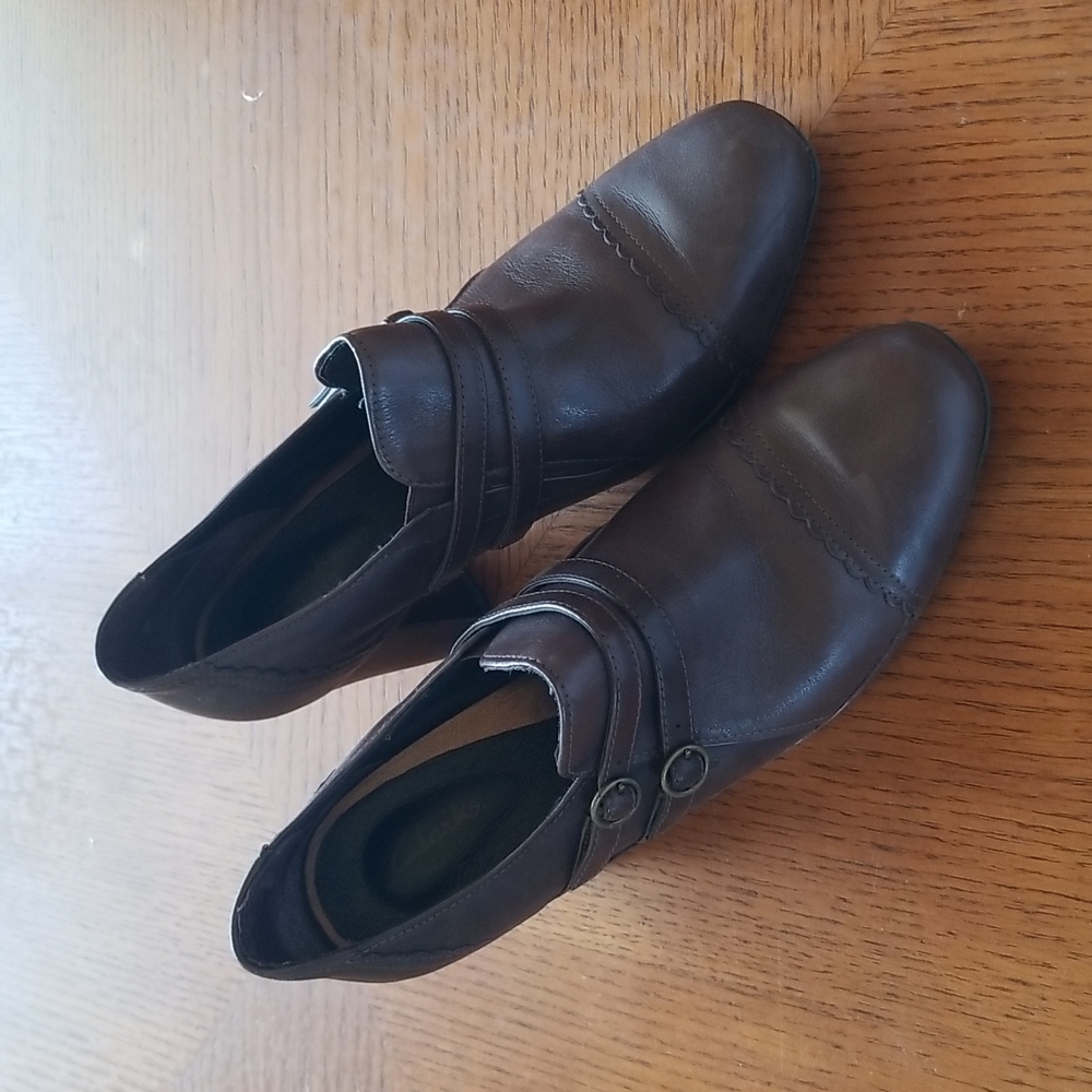 Clarks Ladies Heeled Boots